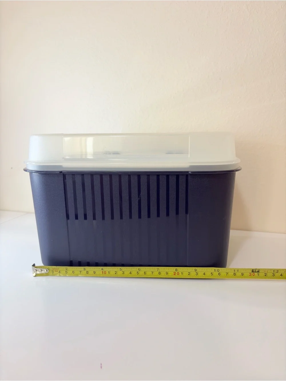 Tupperware Storz-A-Lot / Multi-Keeper Container Dark blue whiteTray & Clear Lid.